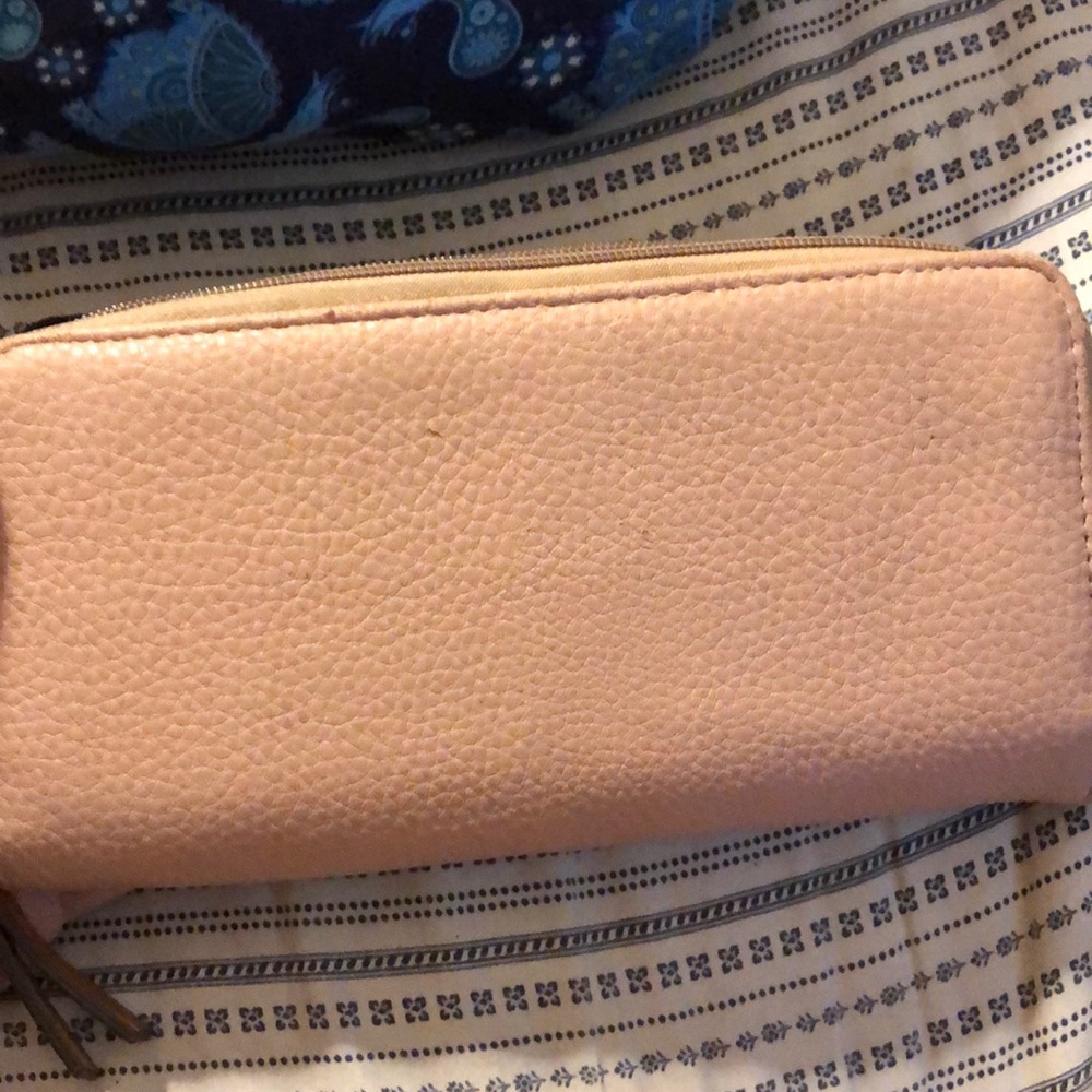 Jessica Simpson Wallet - Picture 4 of 4